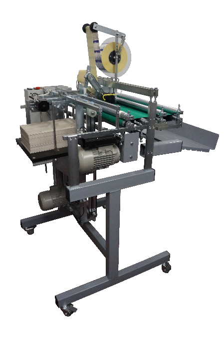 Label applicator with automatic sheet feed