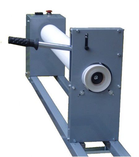 A Paper tube cutting machine manufactured by Paperfox. You can cut paper cores or smaller roll materials with this machine.