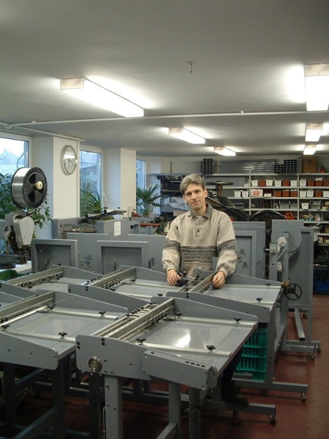 Papierverarbeitende Geräte Hersteller