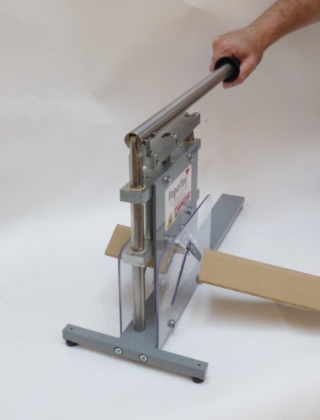 Paperfox EVV-3 Cardboard edge protector cutter